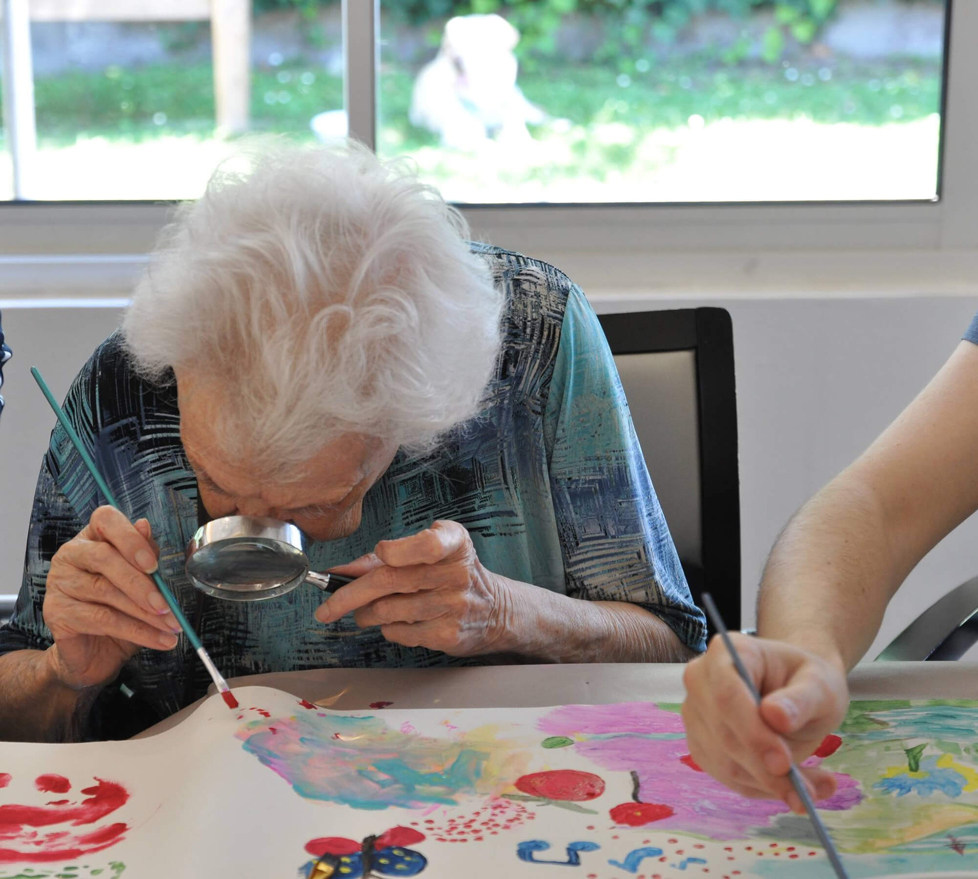 Création artistique intergénérationnelle à l’EHPAD Les Charmilles à Libourne